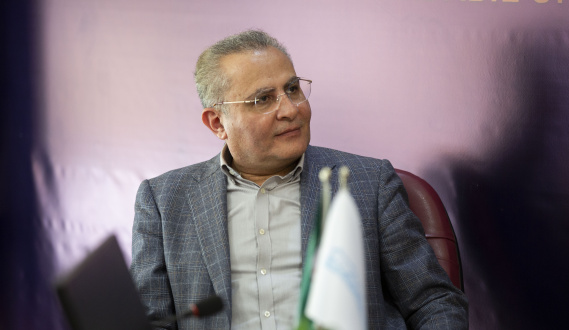 دکتر بهزاد داوردنیا، رئیس دانشگاه علوم پزشکی اردبیل